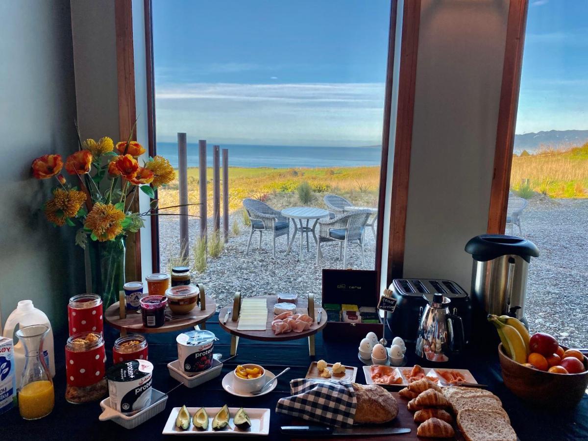 “The Cliffs” Humpridge View Motels Tuatapere ภายนอก รูปภาพ